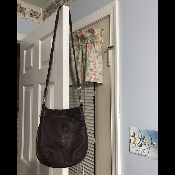 B. Makowsky Westbourne brown leather crossbody bag - Picture 3 of 16